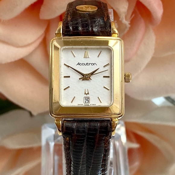 Vintage 1991 Accutron Swiss Made Gold Plated Tank Style Ladies Dress Watch - Picture 5 of 16